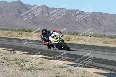 media/Nov-01-2025-CVMA (Sat) [[fc0f7531b8]]/Race 11-Amateur Supersport Open/